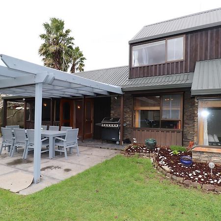 Quiet Family Home In Chedworth Hamilton Exterior foto