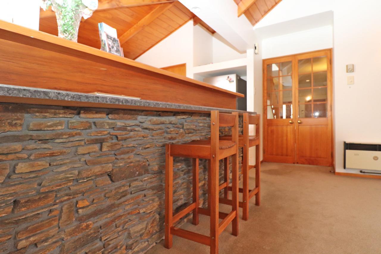 Quiet Family Home In Chedworth Hamilton Habitación foto